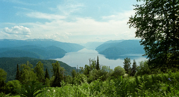 俄罗斯阿尔泰边疆区对从中国经蒙古的货运路线寄予厚望